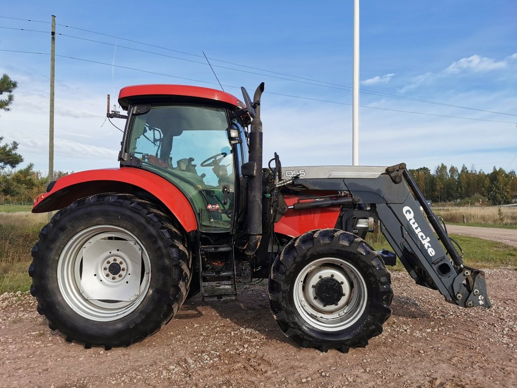Tractor Case IH MAXXUM 100