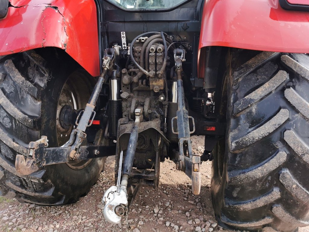 Tractor Case IH MAXXUM 100