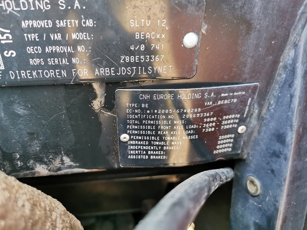 Tractor Case IH MAXXUM 100