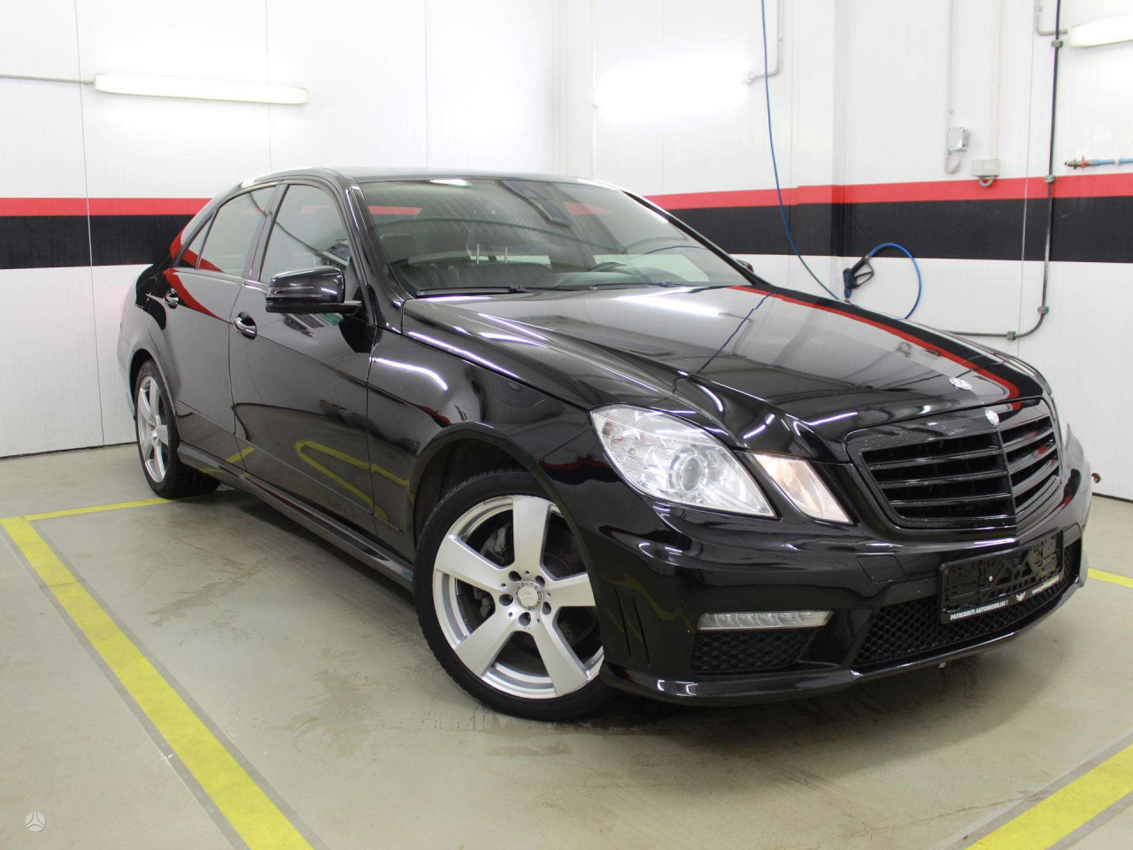 Mercedes-Benz E 350