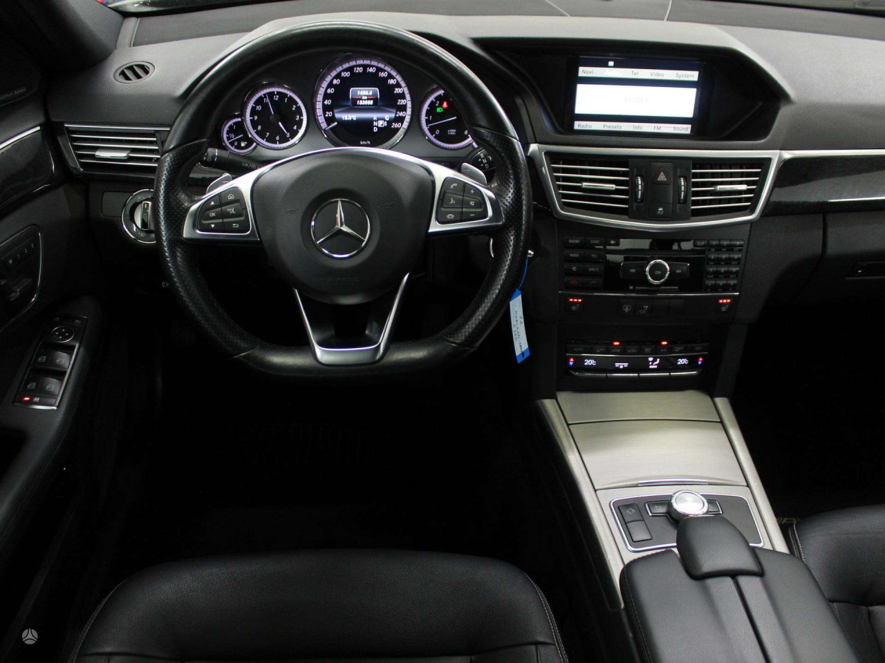 Mercedes-Benz E 350