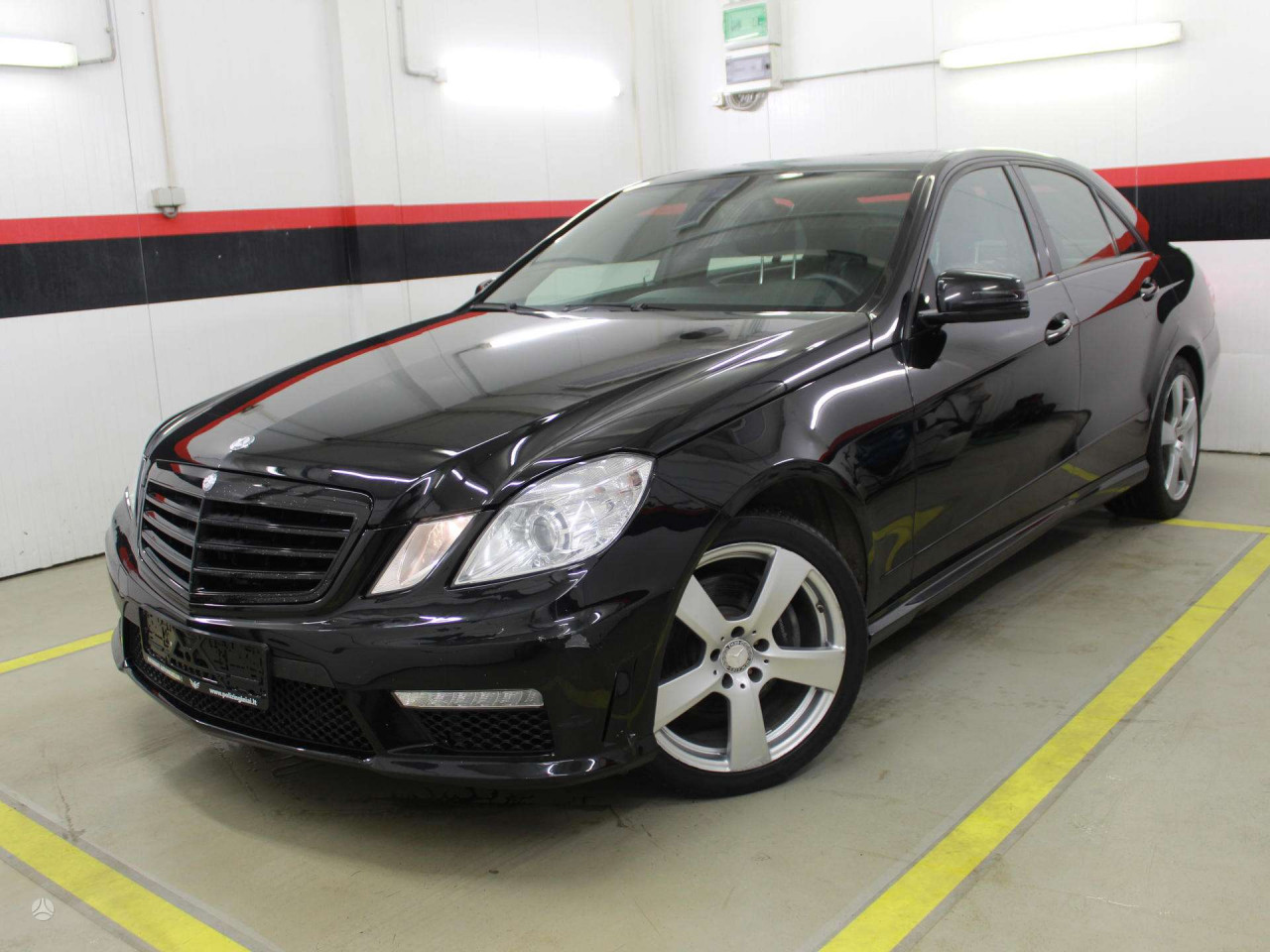 Mercedes-Benz E 350