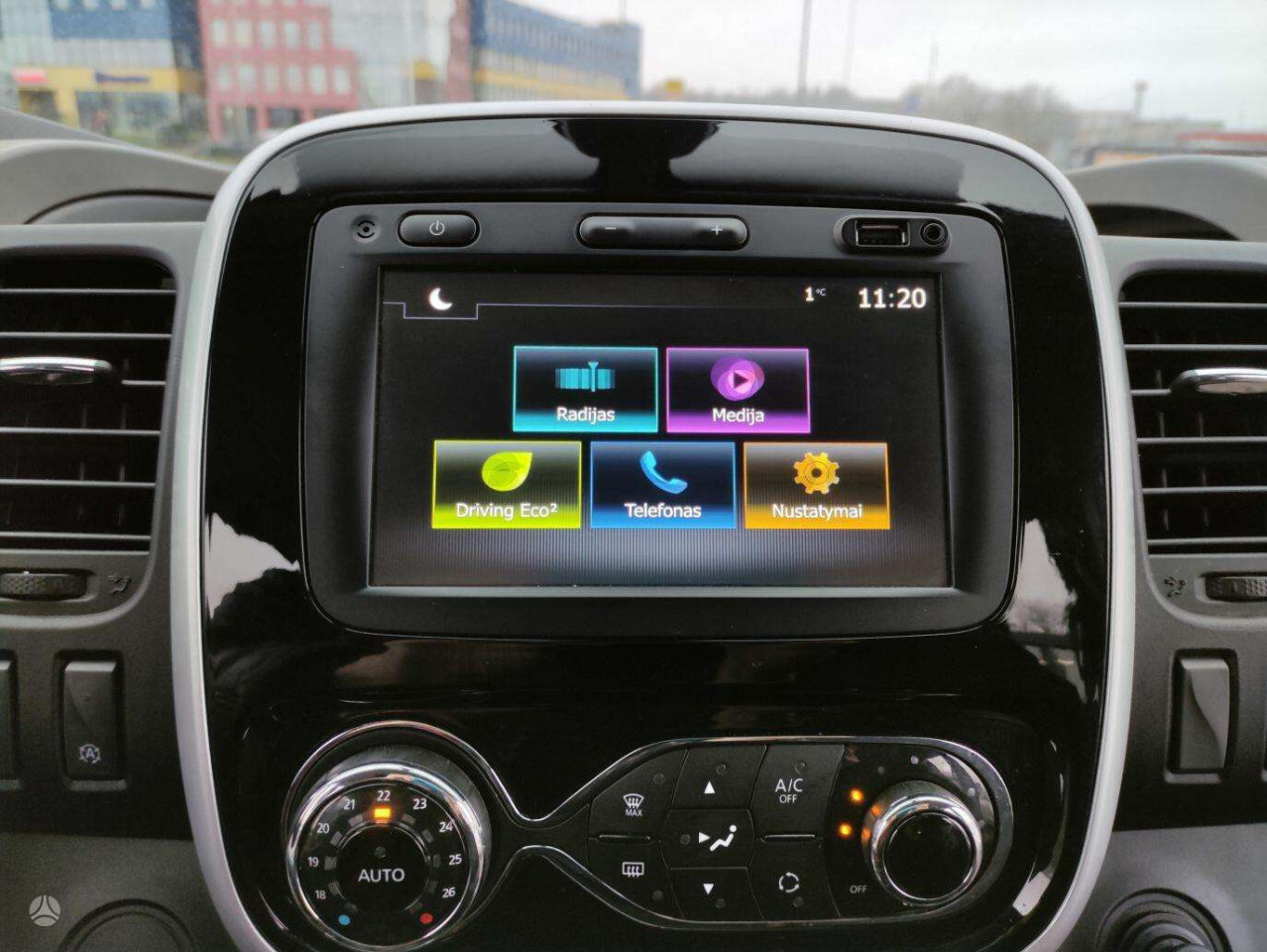 Renault Trafic