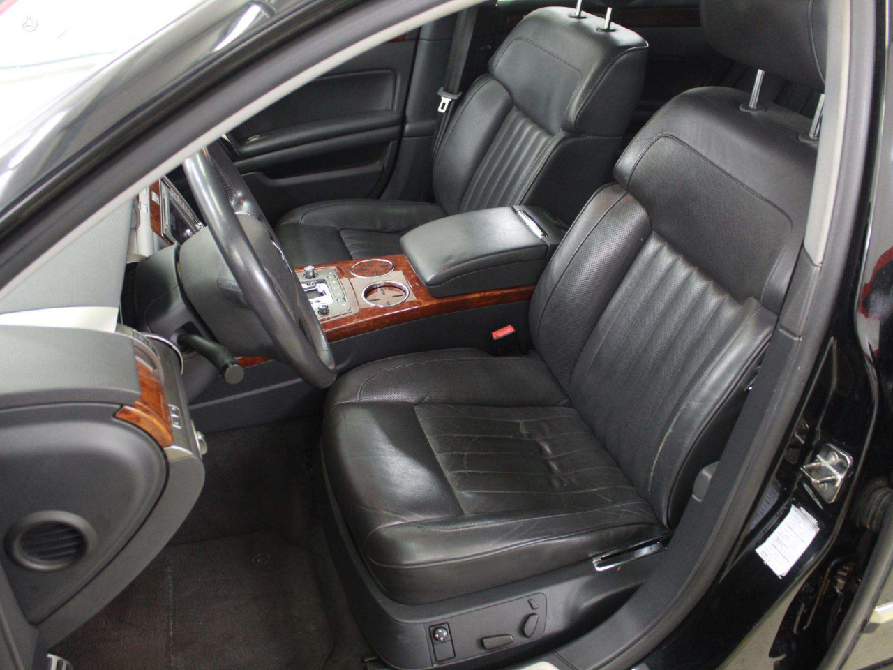 Volkswagen Phaeton