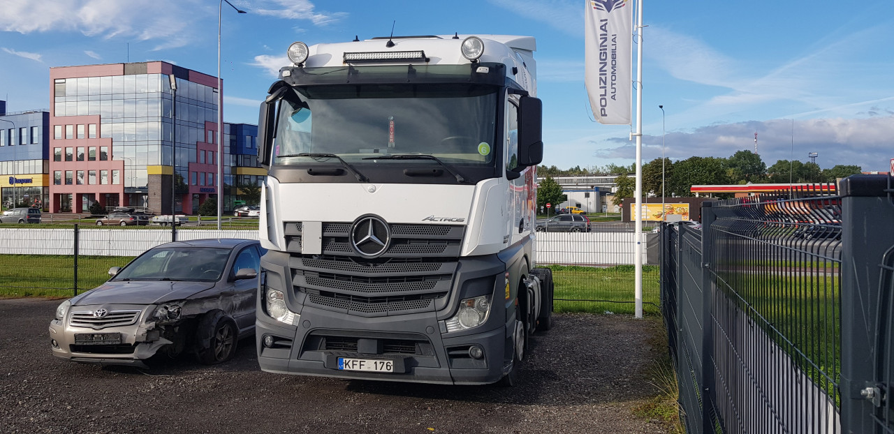 Mercedes-Benz Actros