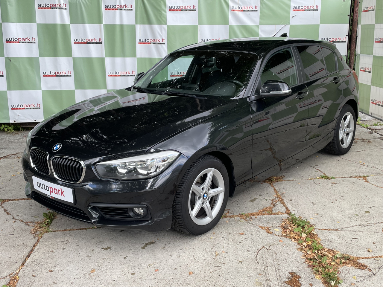 BMW 118